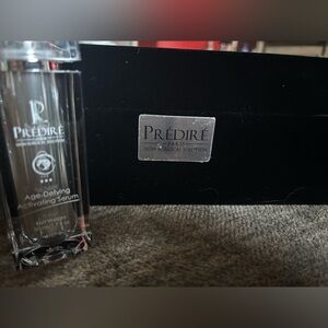Prédiré Paris Age-Defying Activating Serum - Silver